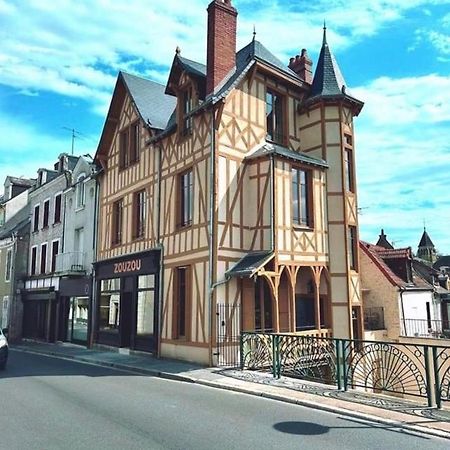 فييرزو Logis Hotel La Maison A Pan De Bois المظهر الخارجي الصورة